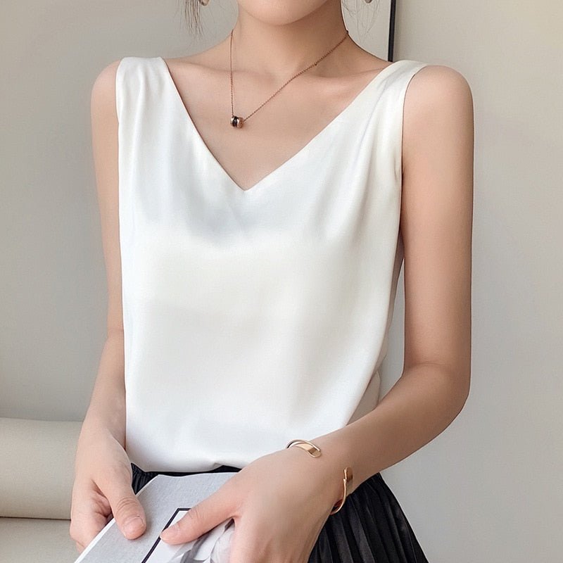 Women's V-Neck Sleeveless Tank Top