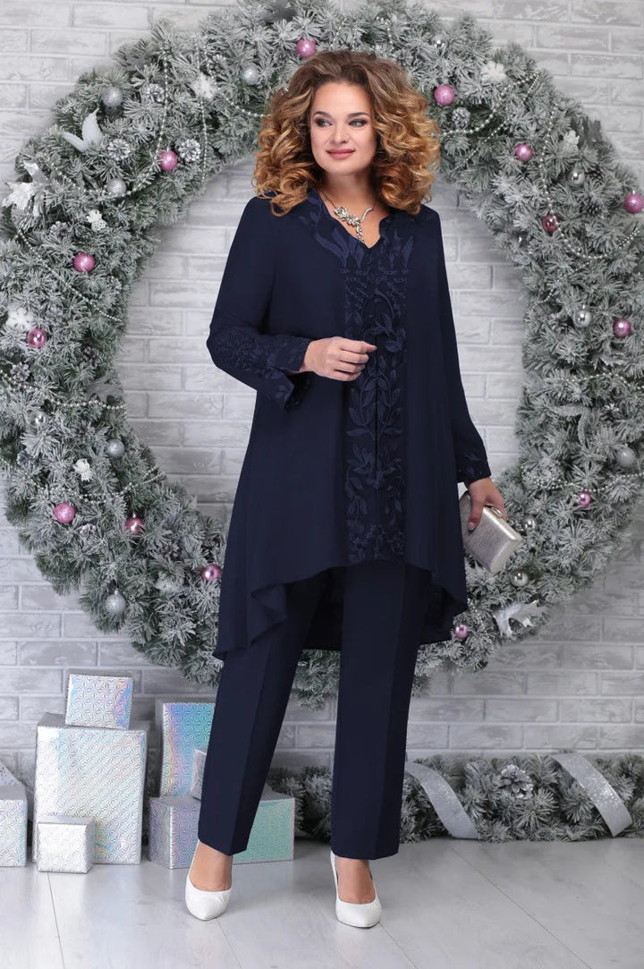 Plus Size Lace Short Sleeve Two-Piece Pant Suit Set for Women