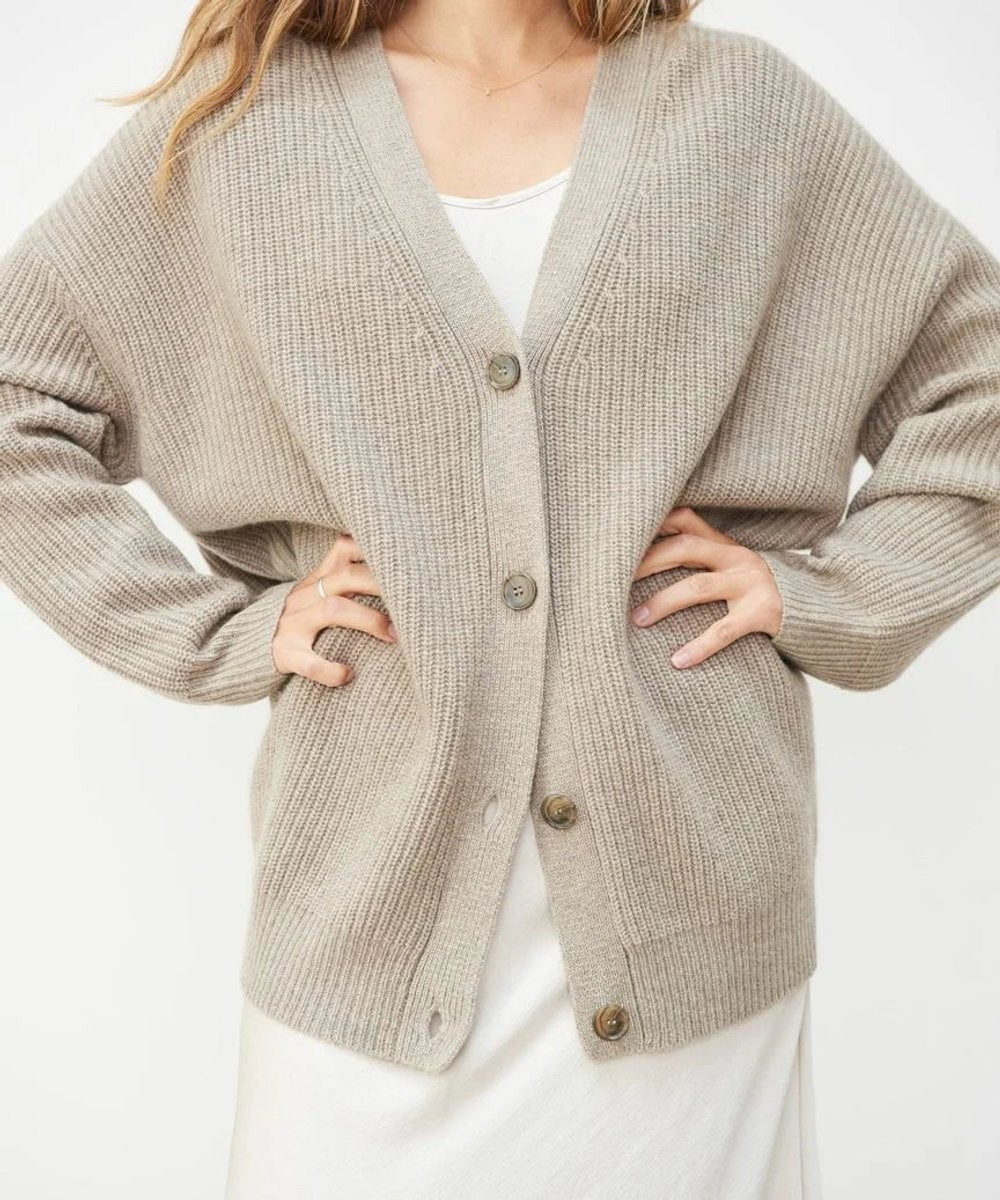 Oatmeal ribbed cashmere cardigan with V-neck and button-front detail