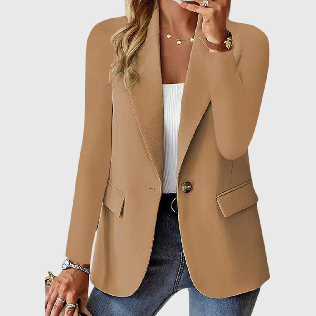 Camel tailored blazer with wrinkle-resistant fabric and flap pockets